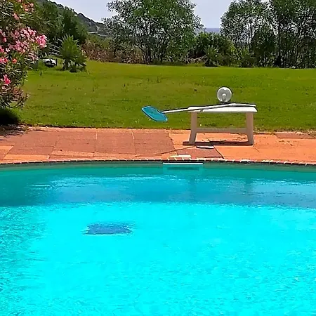 Bed & Breakfast Bithia 3*