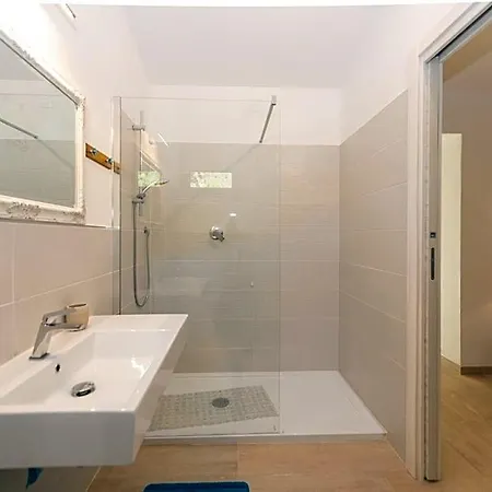 Bed & Breakfast Bithia Chia