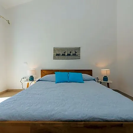 Bithia Bed & Breakfast Chia